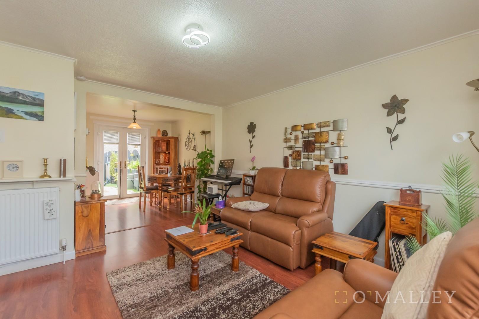 10. Living Room 4 - Copy.jpg